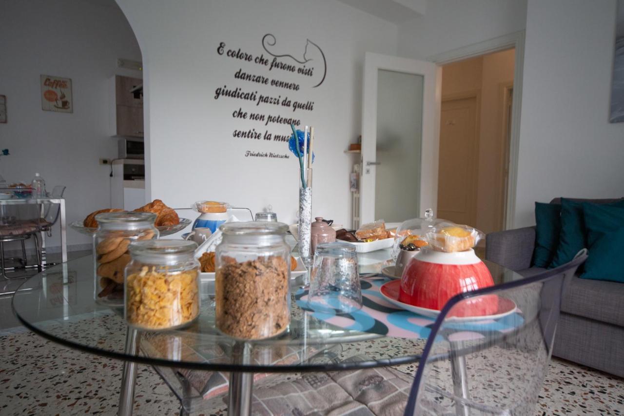 Casa Luisa Bed & Breakfast Salerno Ngoại thất bức ảnh