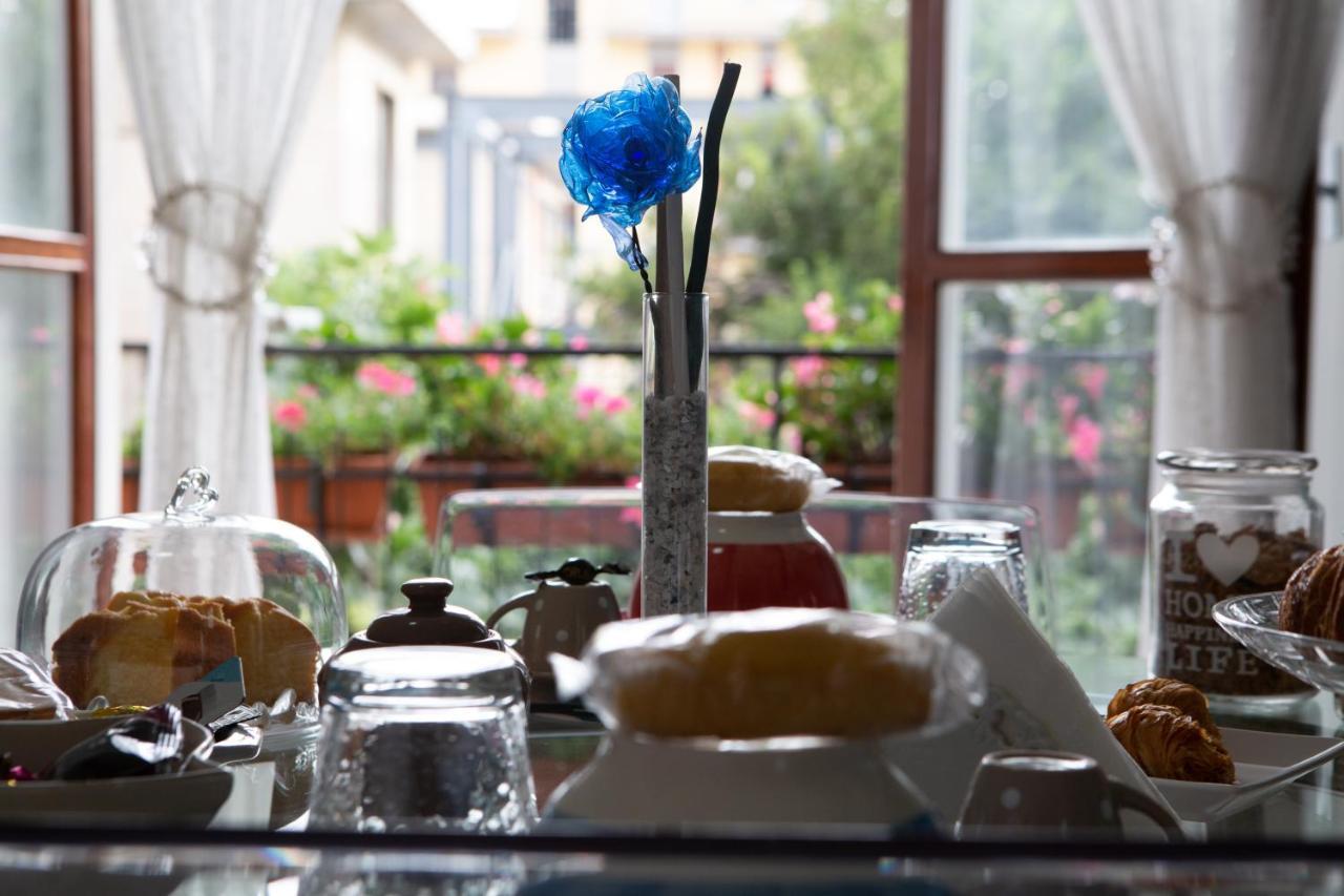 Casa Luisa Bed & Breakfast Salerno Ngoại thất bức ảnh